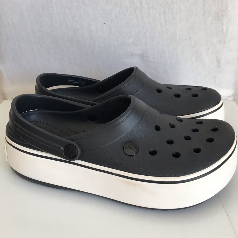 Crocband platform clog